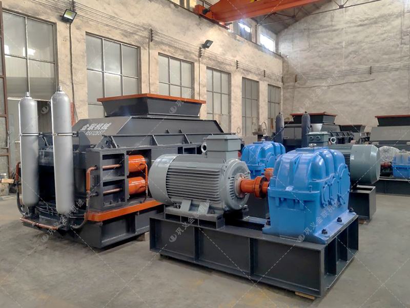 1810液壓對(duì)輥制砂機(jī)一小時(shí)產(chǎn)量多少? 1810液壓對(duì)輥制砂機(jī)一小時(shí)產(chǎn)量多少?