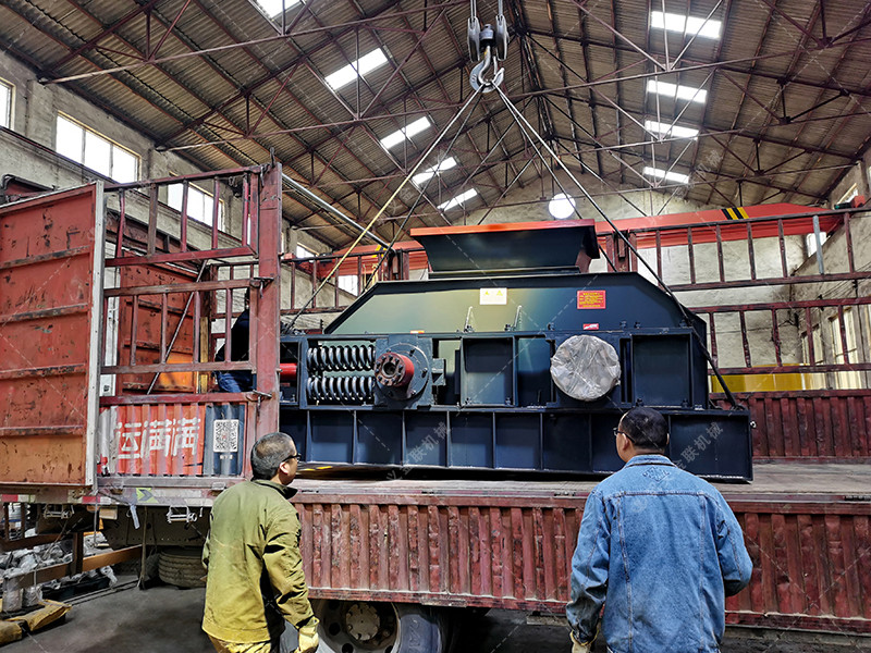 大型對輥制砂機 1208型制砂機發(fā)往內(nèi)蒙古