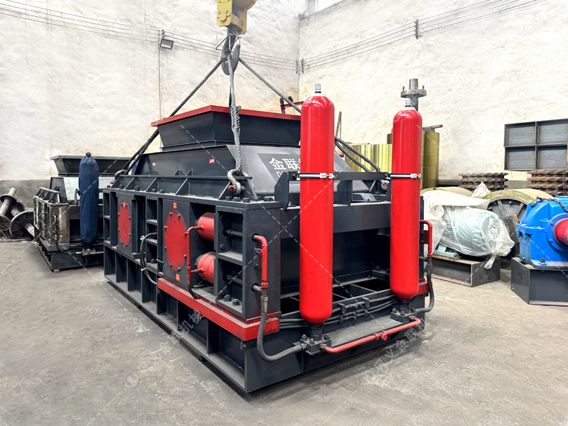 高硬度物料制砂效率低、損耗大？對輥破碎機輕松實現“流暢高產”